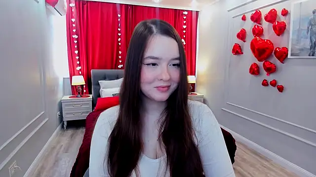 Snapshot of WishToBloom chatting on February 18, 11:17 am WishToBloom online show from February 18, 11:17 am