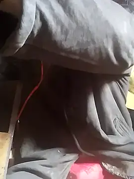 Snapshot of davidatration15 chatting on October 3, 1:52 pm davidatration15 online show from October 3, 1:52 pm