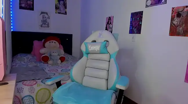 Lauryn muller online show from December 21, 4:09 am