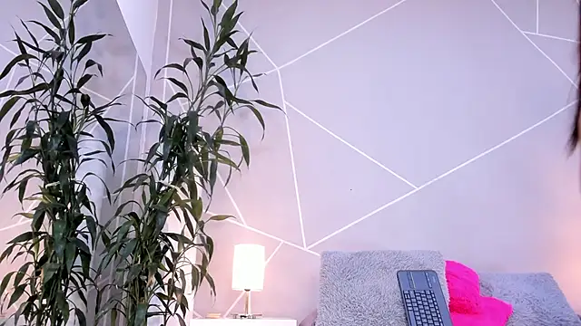 Anna Joness online show from December 17, 4:43 pm