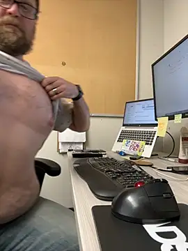 Bigbi6foot5 online show from November 5, 7:47 pm