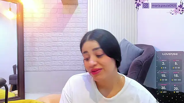 Paula Desousa online show from January 8, 8:18 pm