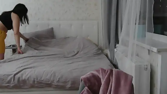 juliettkalen online show from December 2, 4:07 am