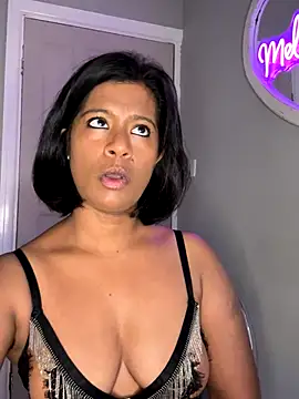 RoseMelanie online show from October 8, 6:44 am