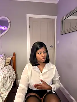 RoseMelanie online show from November 16, 7:58 am