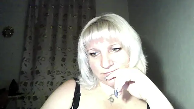 MeilomaWesa online show from October 27, 2:54 pm