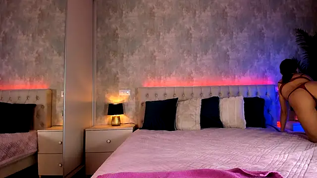 Rai Raisa online show from November 6, 1:56 pm