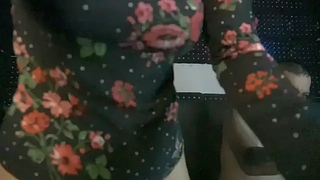 Dulce yors online show from December 14, 9:29 am