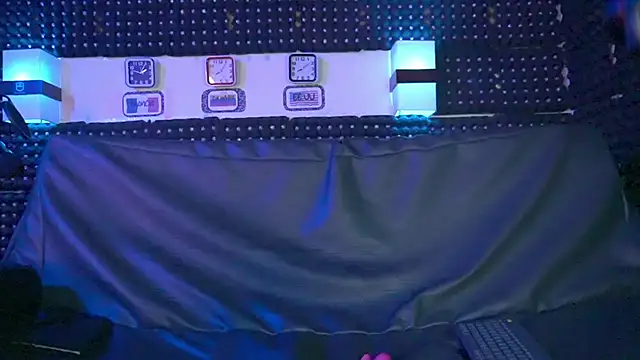 Dulce yors online show from December 19, 1:07 am