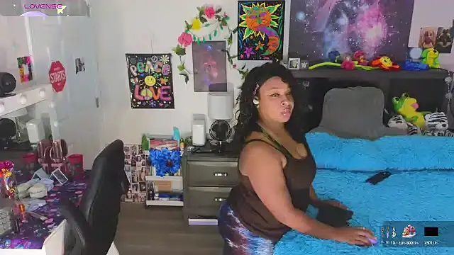 temptressbeauty24 online show from September 18, 2:52 pm