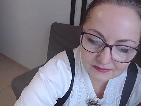 Alma44 online show from January 9, 12:52 pm