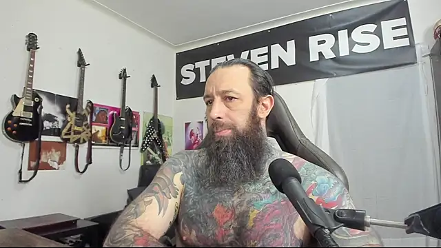 StevenRiseNYC online show from January 4, 8:37 pm