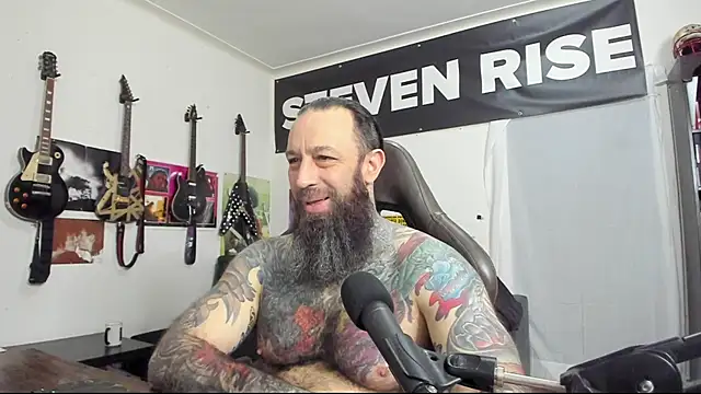 StevenRiseNYC online show from February 4, 12:44 pm