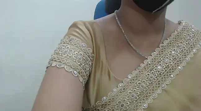 Snapshot of Lovely_Siri_23 chatting on January 16, 8:36 pm Lovely Siri 23 online show from January 16, 8:36 pm