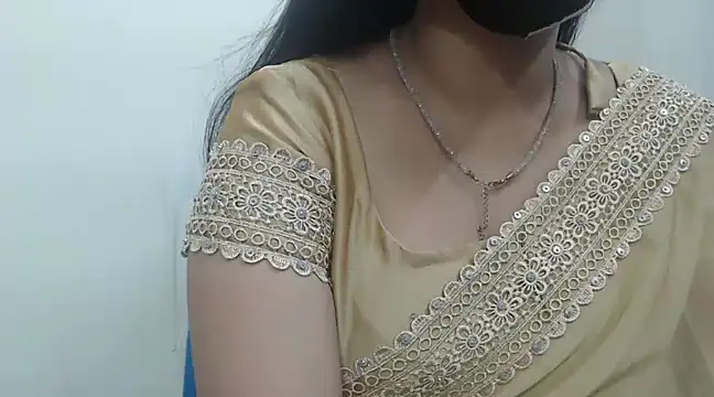 Snapshot of Lovely_Siri_23 chatting on February 16, 4:10 pm Lovely Siri 23 online show from February 16, 4:10 pm