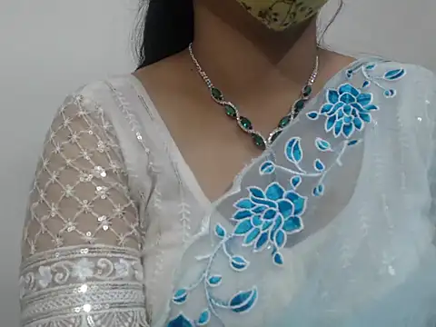 Snapshot of Lovely_Siri_23 chatting on October 27, 7:01 am Lovely Siri 23 online show from October 27, 7:01 am