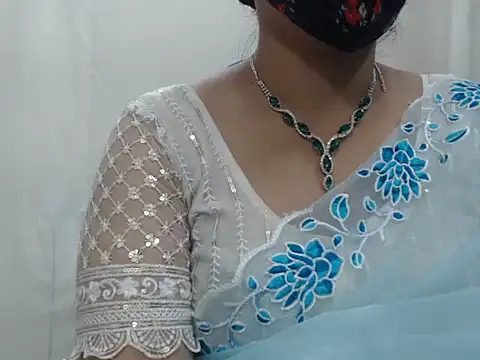 Lovely Siri 23 online show from December 4, 7:17 am