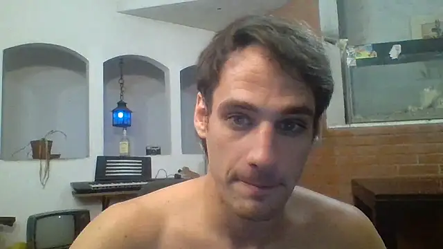 Snapshot of Stevenson988 chatting on February 9, 3:32 am Stevenson988 online show from February 9, 3:32 am