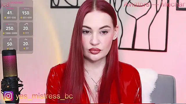 Snapshot of Vicky_Fetish chatting on March 4, 7:58 am Vicky Fetish online show from March 4, 7:58 am