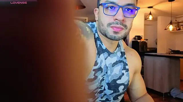 Michael Diamond online show from March 27, 1:44 am