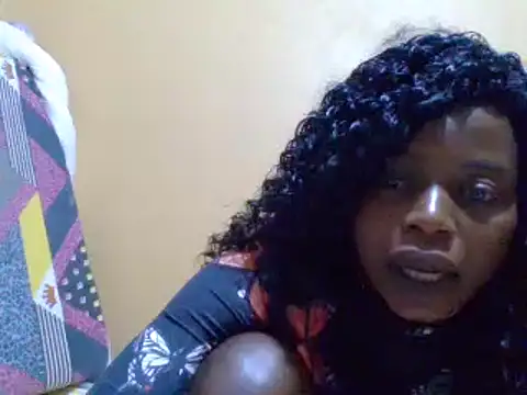Snapshot of sweetbabra1 chatting on December 28, 6:28 am sweetbabra1 online show from December 28, 6:28 am