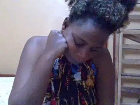 Snapshot of sweetbabra1 chatting on March 5, 12:55 pm sweetbabra1 online show from March 5, 12:55 pm