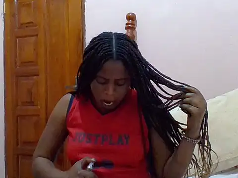 Snapshot of sweetbabra1 chatting on July 17, 1:07 pm sweetbabra1 online show from July 17, 1:07 pm
