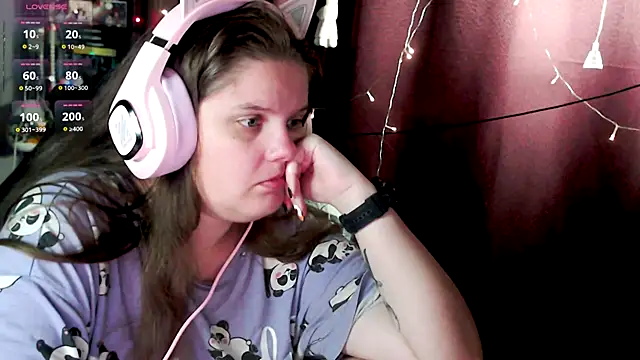 Snapshot of so_cute777 chatting on October 15, 9:48 pm so cute777 online show from October 15, 9:48 pm