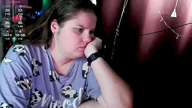 Snapshot of so_cute777 chatting on October 21, 12:44 am so cute777 online show from October 21, 12:44 am