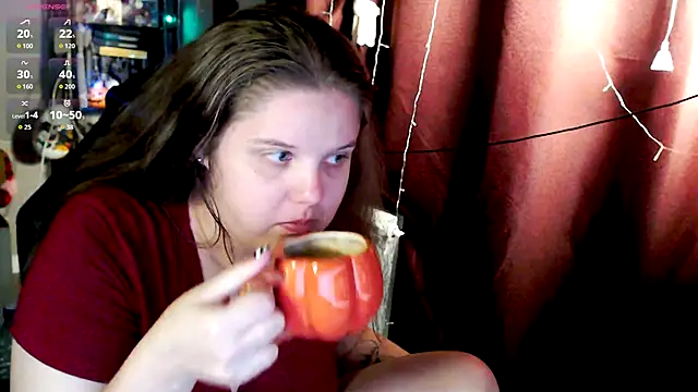 Snapshot of so_cute777 chatting on November 13, 2:10 am so cute777 online show from November 13, 2:10 am