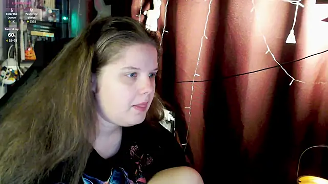 Snapshot of so_cute777 chatting on November 14, 2:43 am so cute777 online show from November 14, 2:43 am