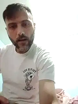 Snapshot of coppiasenzacensura chatting on October 26, 2:01 pm coppiasenzacensura online show from October 26, 2:01 pm