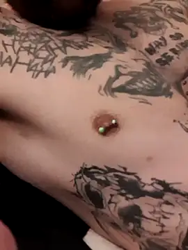 PIercingBoy38 online show from December 31, 3:12 am