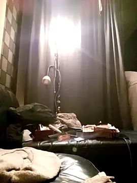 Snapshot of PIercingBoy38 chatting on November 20, 9:03 pm PIercingBoy38 online show from November 20, 9:03 pm