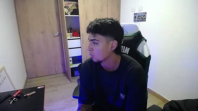 matias bianco online show from September 25, 1:42 am