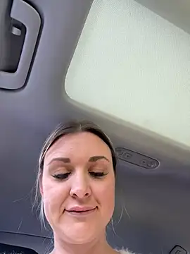 Bella-Tight online show from February 19, 3:08 pm