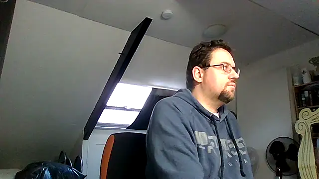 rdewaard81 online show from November 20, 7:41 am