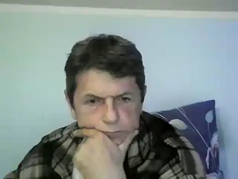 Snapshot of czarek888 chatting on October 16, 6:53 pm czarek888 online show from October 16, 6:53 pm