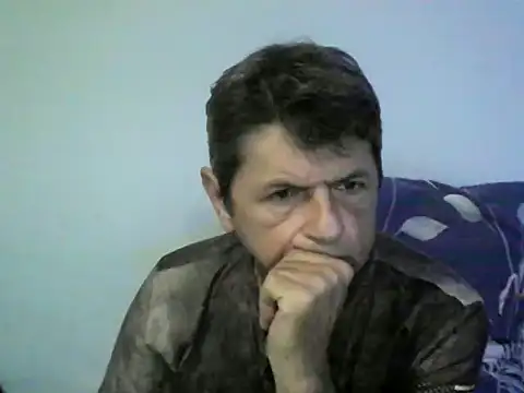 Snapshot of czarek888 chatting on October 19, 4:18 pm czarek888 online show from October 19, 4:18 pm