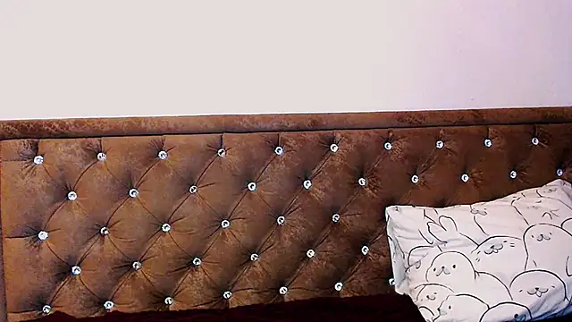 Snapshot of Sara4uu chatting on November 16, 11:54 pm Sara4uu online show from November 16, 11:54 pm