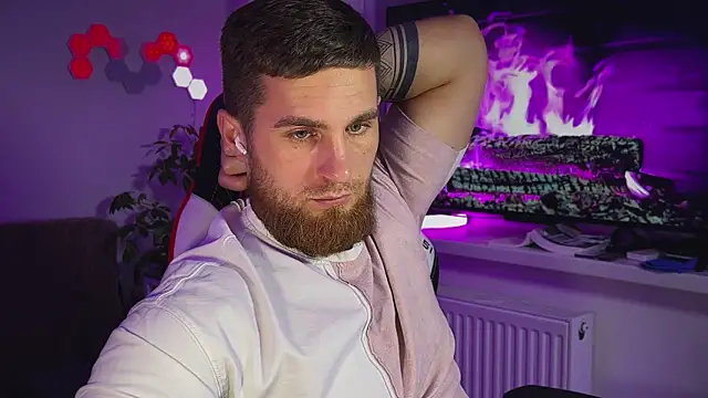 Sweeet  boy online show from January 7, 3:58 pm