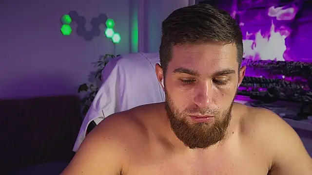 Sweeet  boy online show from January 8, 8:49 am