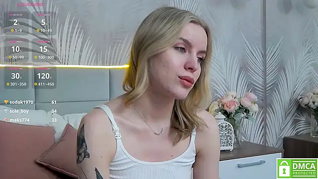 AmaliaBell online show from December 12, 4:43 pm