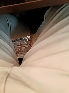 u wan me online show from January 18, 4:27 am