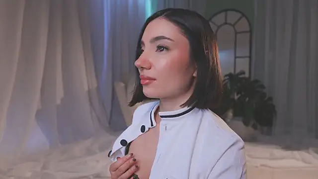 AmyArmstrong online show from March 27, 10:09 pm