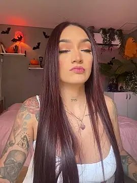 DaniDusan  online show from October 29, 6:31 pm