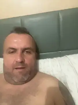 andres1925 online show from August 1, 2:11 am