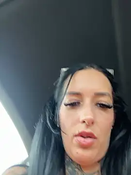 Adrena Lina999 online show from June 19, 11:36 am