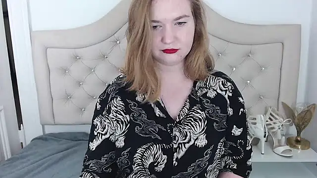 LaraDream online show from December 28, 8:36 pm
