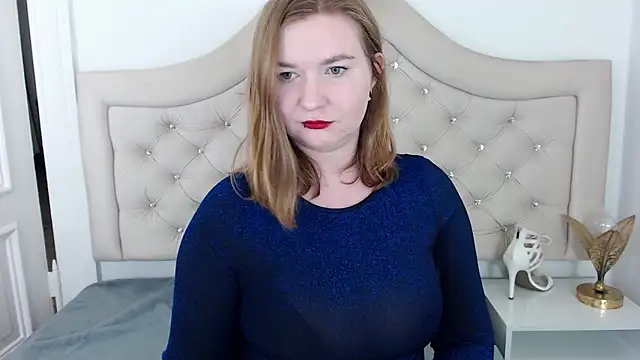LaraDream online show from December 31, 11:17 pm